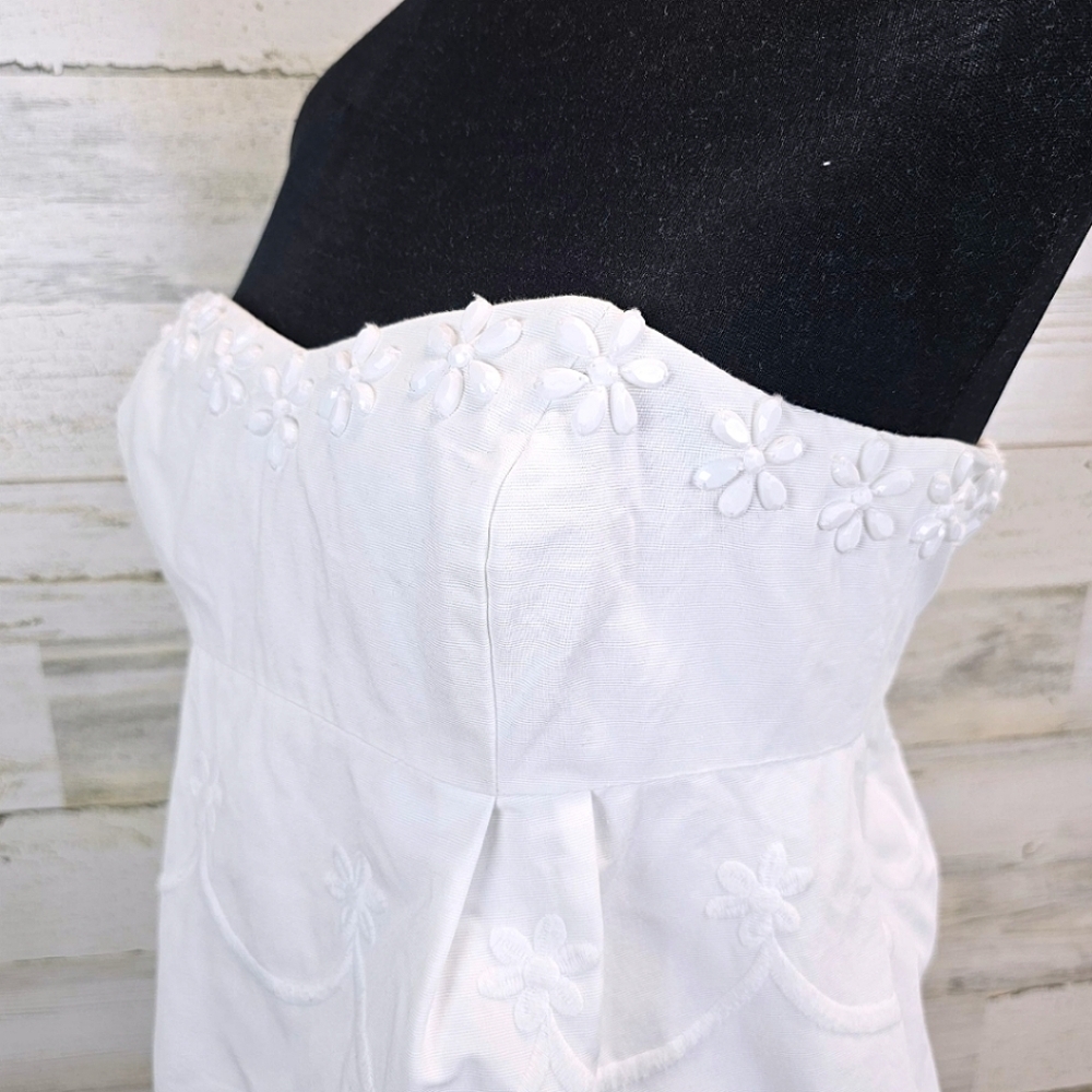 Lilly Pulitzer White Embroidered & Beaded Strapless Mini Dress Sz 4 Boho Beachy - Picture 7 of 16